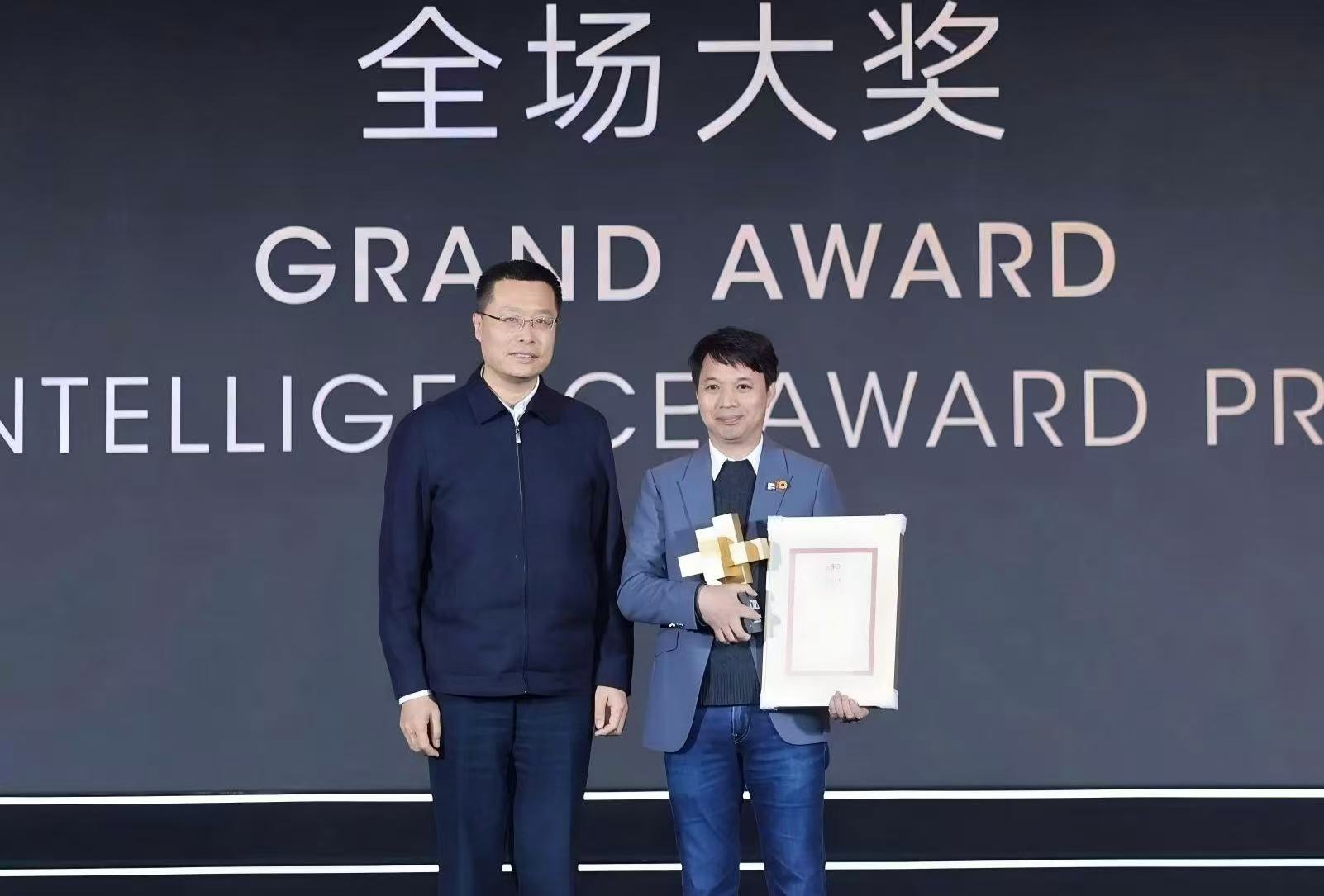 101701765594431_.pic